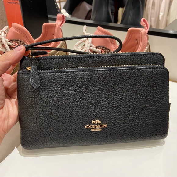 NWT - COACH Double Zip Wallet - Refined Pebble Leather - Gold/Black - Picture 7 of 15